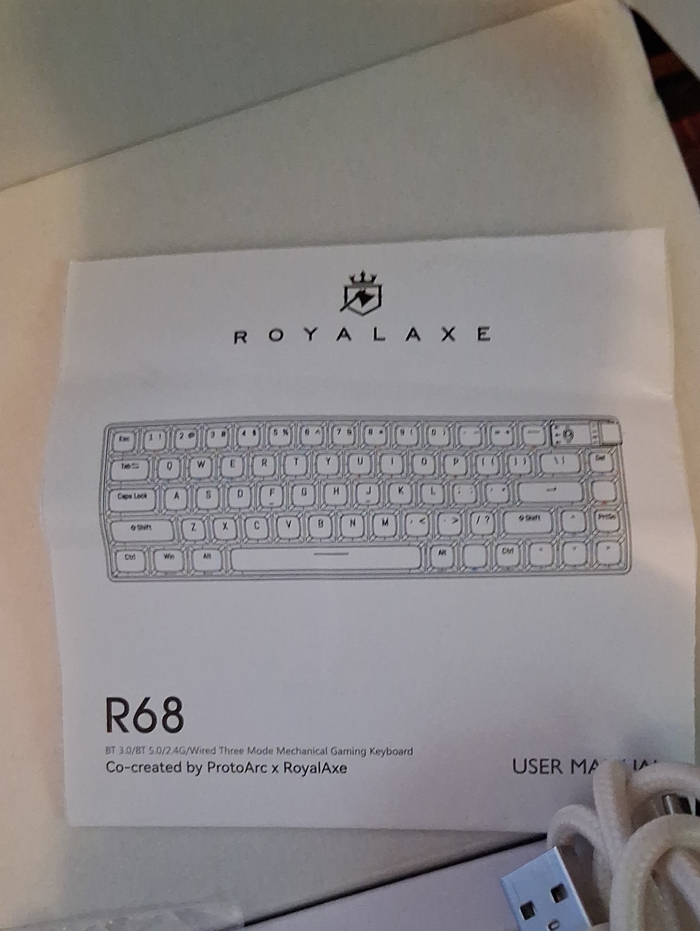 Royalaxe R Series RGB Mechanical Keyboard - Picture 2 of 6